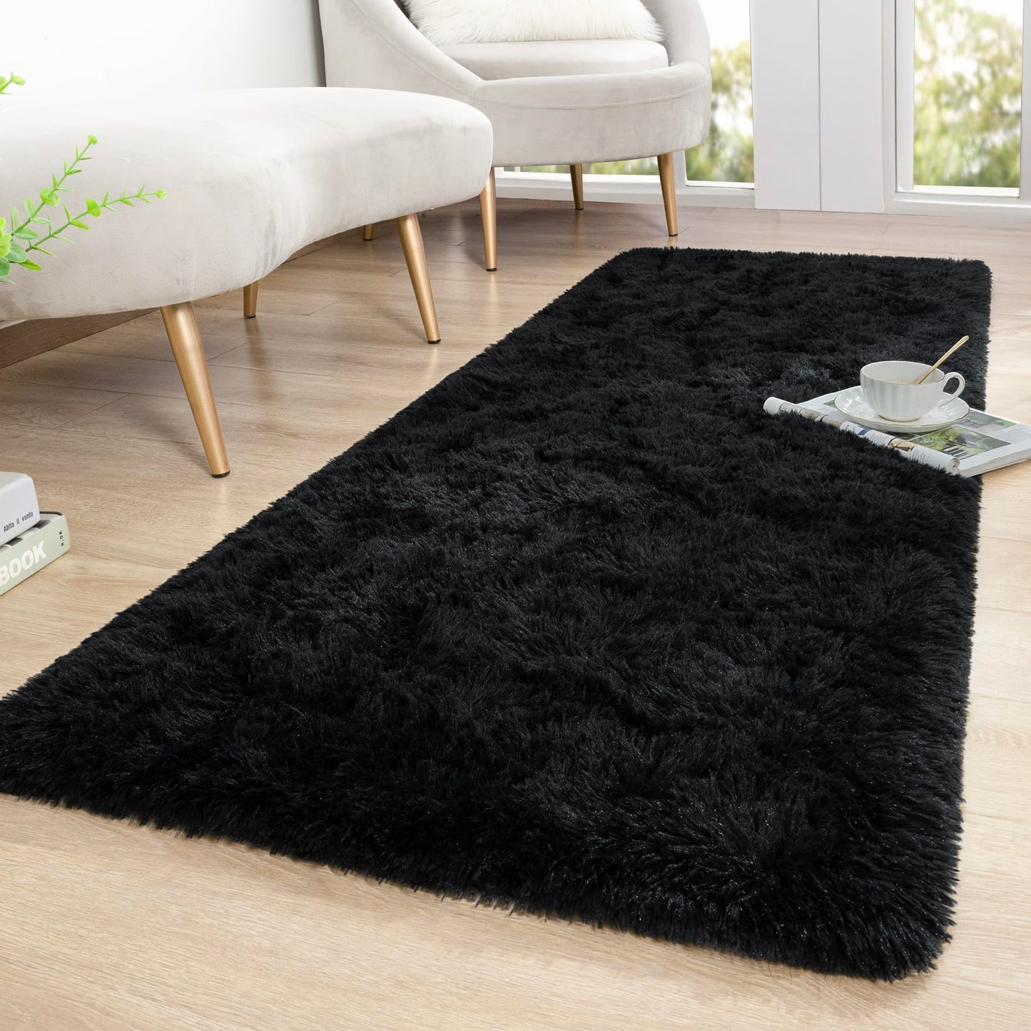 Keeko 4x5.3 Black Fluffy Shag Rug