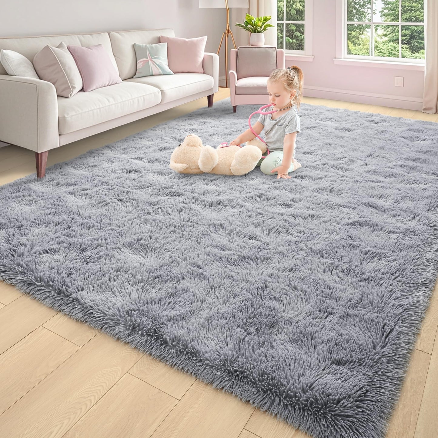 Keeko 4x5.3 Black Fluffy Shag Rug