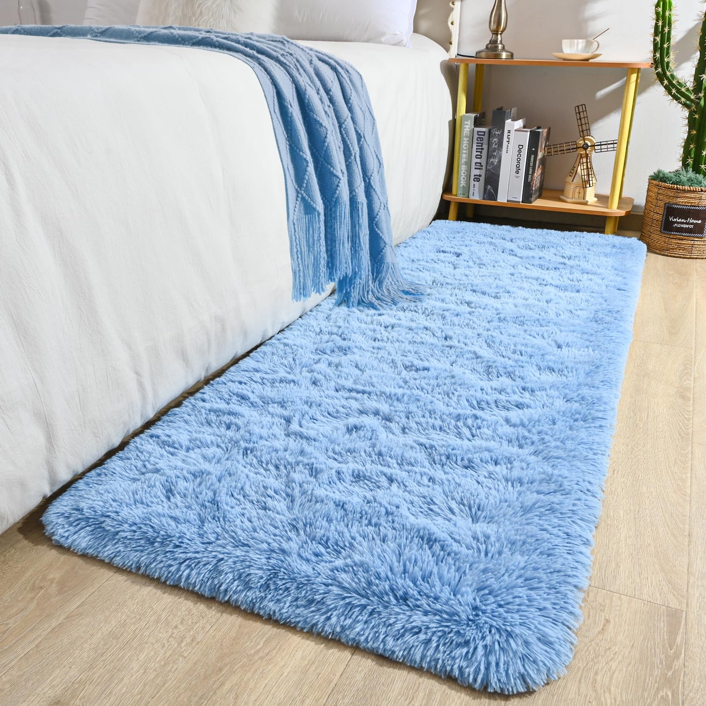 Keeko 4x5.3 Black Fluffy Shag Rug